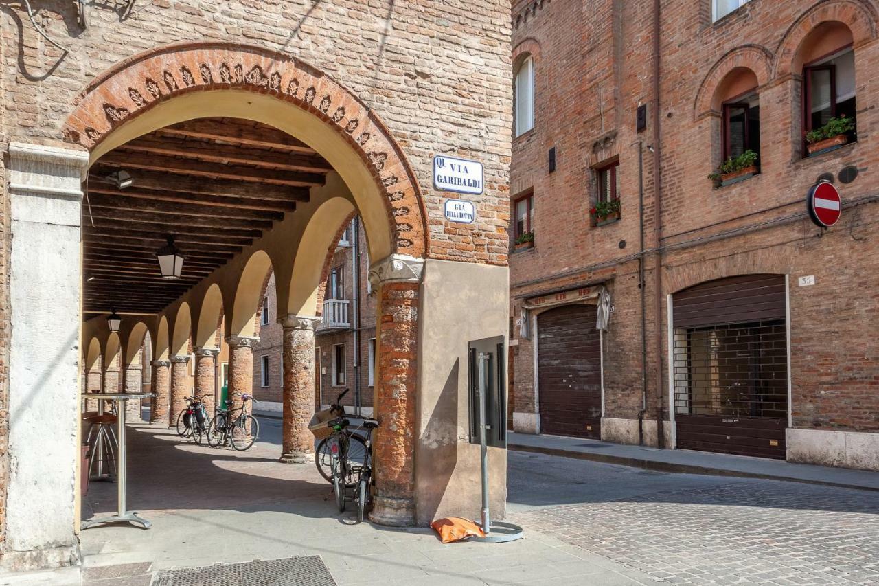 Ferrara Mercato Fancy Studio מראה חיצוני תמונה